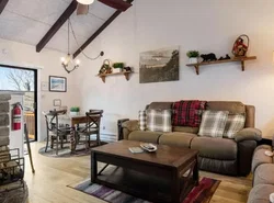 Bear's Loft