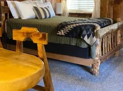 2410 - Oak Knoll Duplex Studio #12 cabin