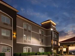 La Quinta by Wyndham Bridgeport