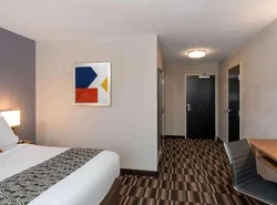 Microtel Inn & Suites by Wyndham Carlisle