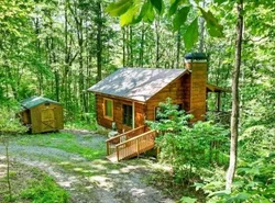 Open Studio Lodge at Little Rock Creek