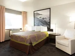 Super 8 by Wyndham Eureka