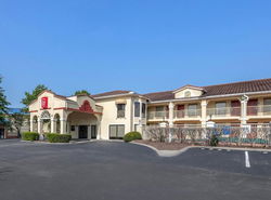 Days Inn by Wyndham Franklin Nashville