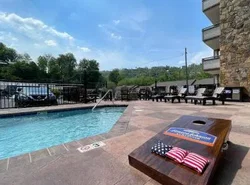 Howard Johnson by Wyndham Downtown Gatlinburg
