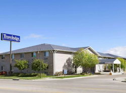 Travelodge by Wyndham Grand Island