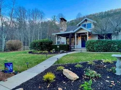 Golden Acres Ranch Hot Tub+Gameroom+Creek & wifi