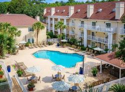 Palmera Inn and Suites