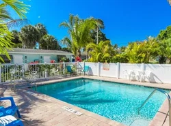 Driftwood Villas at Anna Maria Island Inn