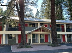 Crater Lake Gateway - Hwy 140