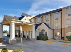 Microtel Inn and Suites Lafayette