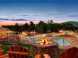 Super 8 by Wyndham Lake George/Downtown