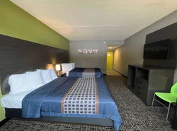 Wingate by Wyndham Lake George