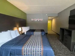 Wingate by Wyndham Lake George