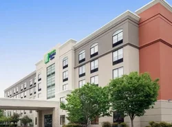 Holiday Inn Express & Suites Baltimore - BWI Airport North, an IHG Hotel