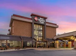 Best Western Plus St. Louis West-Westport