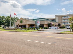 OYO Hotel Memphis TN I-40