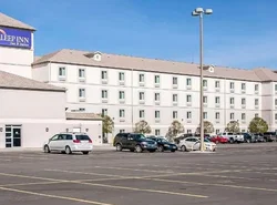Sleep Inn & Suites Conference Center and Water Park