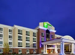Holiday Inn Express & Suites Niagara Falls, an IHG Hotel