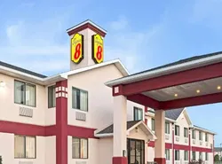 Super 8 by Wyndham Omaha Eppley Airport/Carter Lake