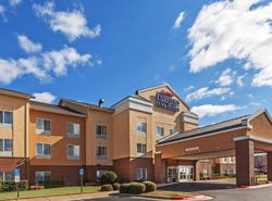 Fairfield Inn & Suites by Marriott Rogers