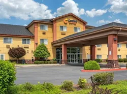 Comfort Suites Salem