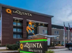 La Quinta Inn and Suites by Wyndham Houston Spring South