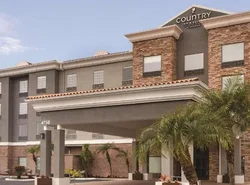 Country Inn & Suites by Radisson, Tampa Airport East-RJ Stadium