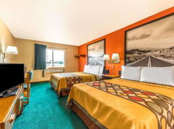 Super 8 by Wyndham Waco University Area