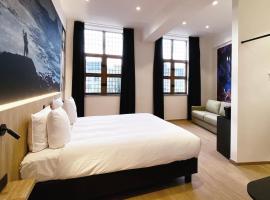 Comic Art Hotel USA Accommodation