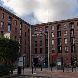 Albert Dock, Liverpool USA Accommodation