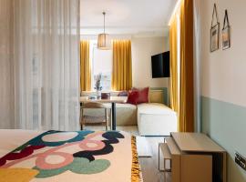 room2 Belfast Hometel USA Accommodation