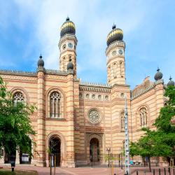 Dohany Street Synagogue, Budapest USA Accommodation