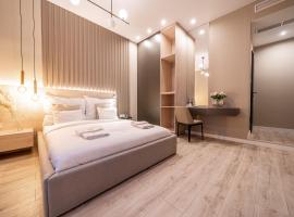 Karoly Boutique Suites, Best Location by BQA USA Accommodation