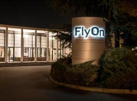 FlyOn Hotel & Conference Center USA Accommodation