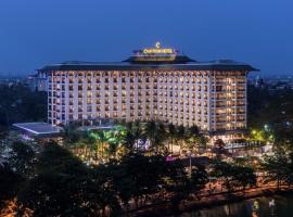 Chatrium Hotel Royal Lake Yangon USA Accommodation