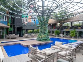 The Blowfish Hotel USA Accommodation