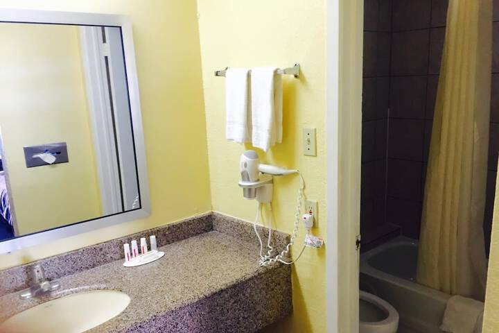 Travelodge By Wyndham New Braunfels - thumb 4