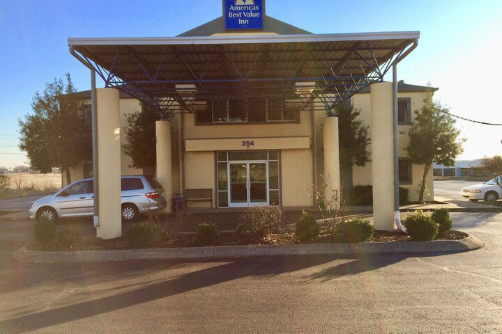 Howard Johnson By Wyndham Clarksville Tennessee - thumb 2