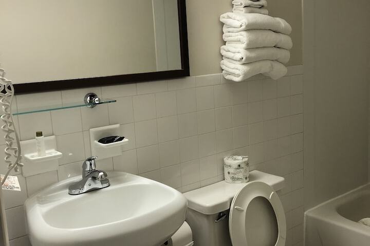 Americas Best Value Inn Palmyra Hershey - thumb 7