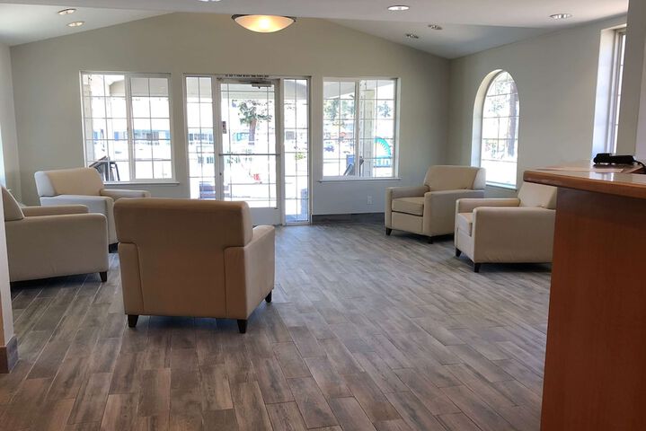 Days Inn By Wyndham South Lake Tahoe - thumb 3