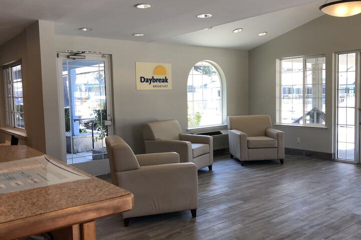 Days Inn By Wyndham South Lake Tahoe - thumb 1