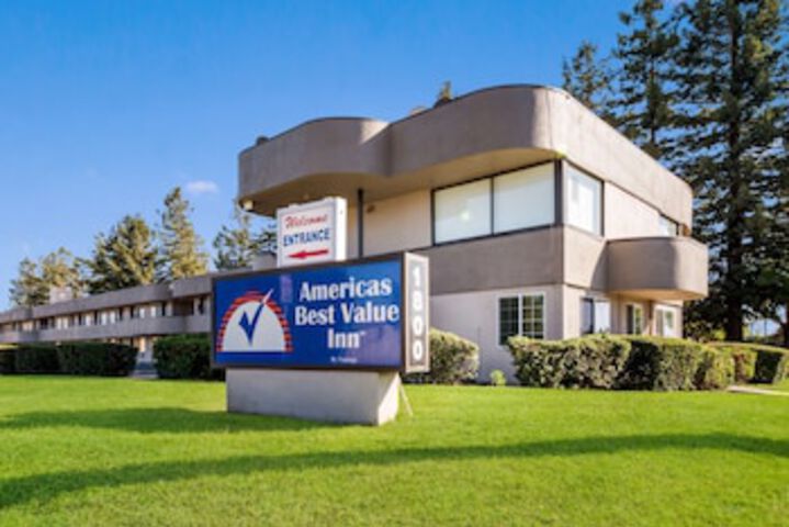 Americas Best Value Inn Santa Rosa, CA - thumb 0