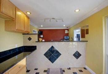 Oasis Inn Sacramento - Elk Grove - thumb 5