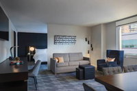 Des Moines Ia Tourism Bookings