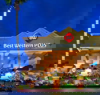 Best Western Plus Hilltop Inn - Students Accommodation