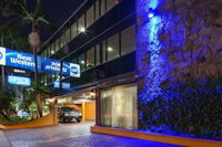 Best Western Hollywood Plaza Inn-Hollywood Walk of Fame Hotel - LA