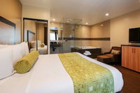 Best Western Plus Glendale