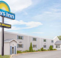 Days Inn by Wyndham Cedar Falls- University Plaza - USA Accommodation