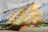 Fairfield Inn  Suites by Marriott Miami Airport South