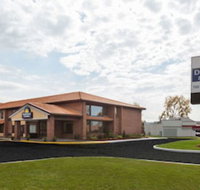 Days Inn by Wyndham Utica - Tourism Bookings